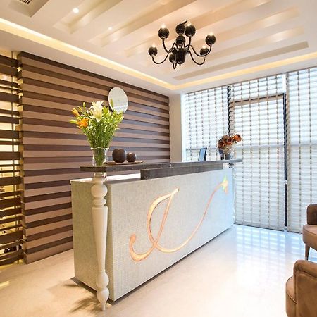 Jasmine Boutique Hotel Jasola New Delhi Exteriör bild