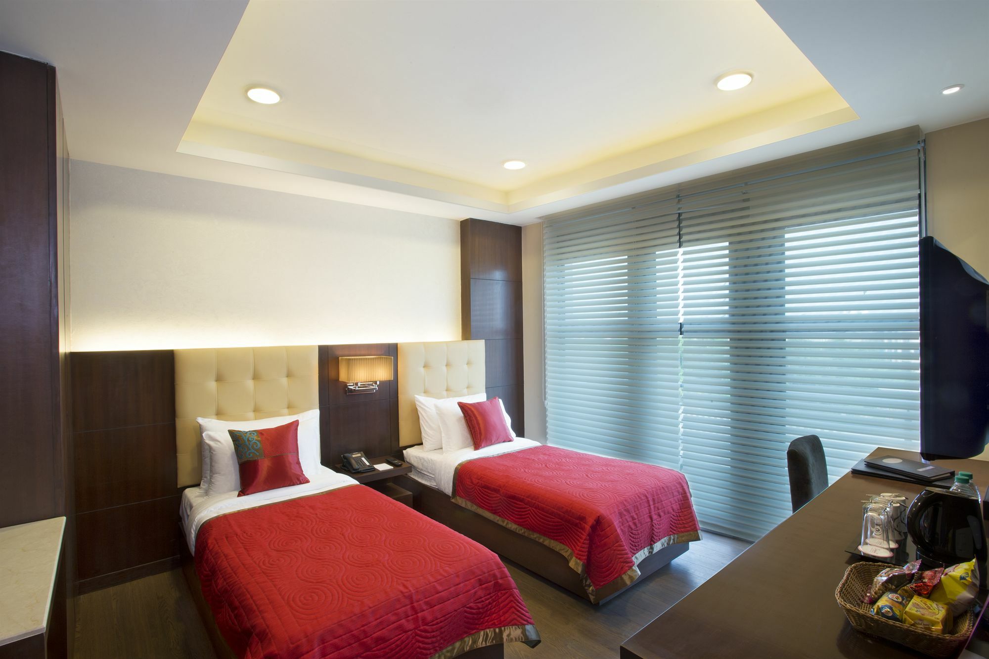 Jasmine Boutique Hotel Jasola New Delhi Exteriör bild