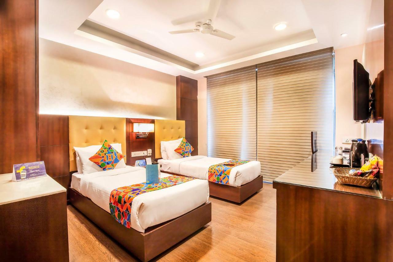 Jasmine Boutique Hotel Jasola New Delhi Exteriör bild