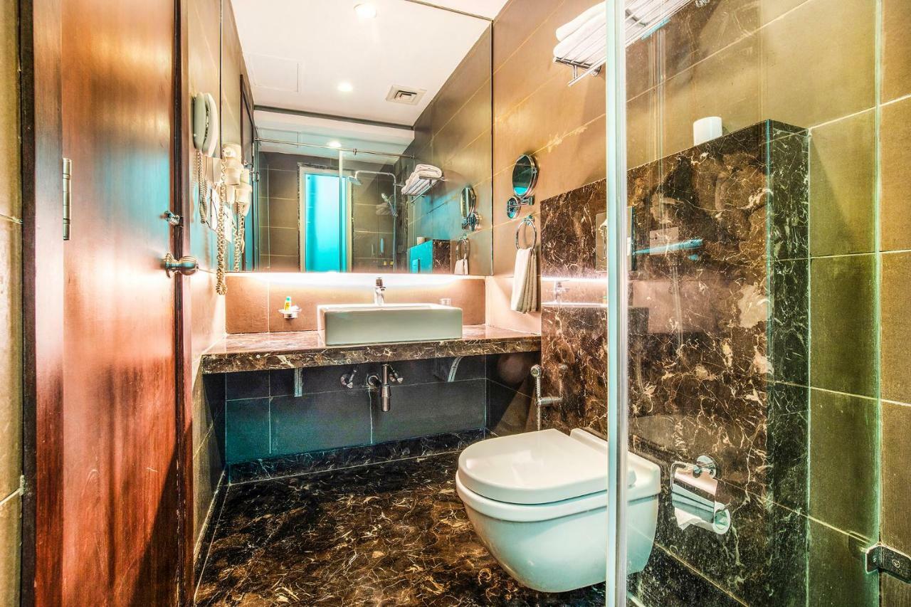 Jasmine Boutique Hotel Jasola New Delhi Exteriör bild