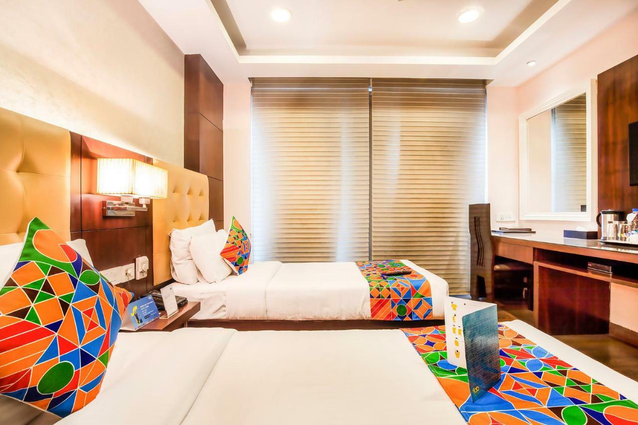 Jasmine Boutique Hotel Jasola New Delhi Exteriör bild